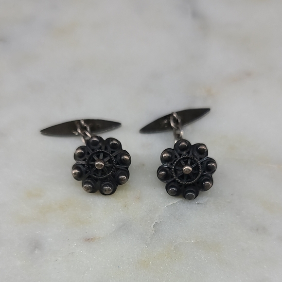 Victorian Etruscan Revival Cuff Links